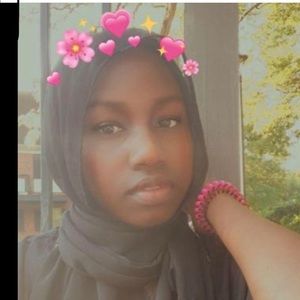 Meet your Posher, Nadifa